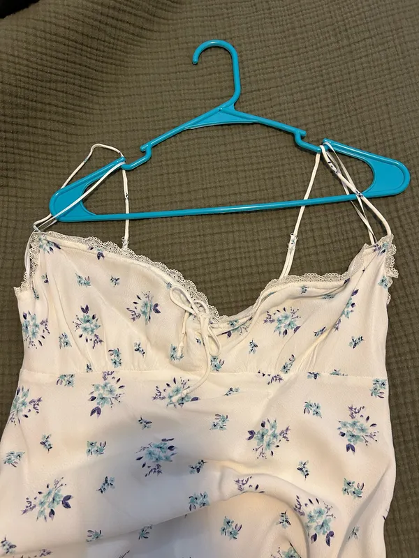 Cotton Candy Cream Floral Cami - Image 2