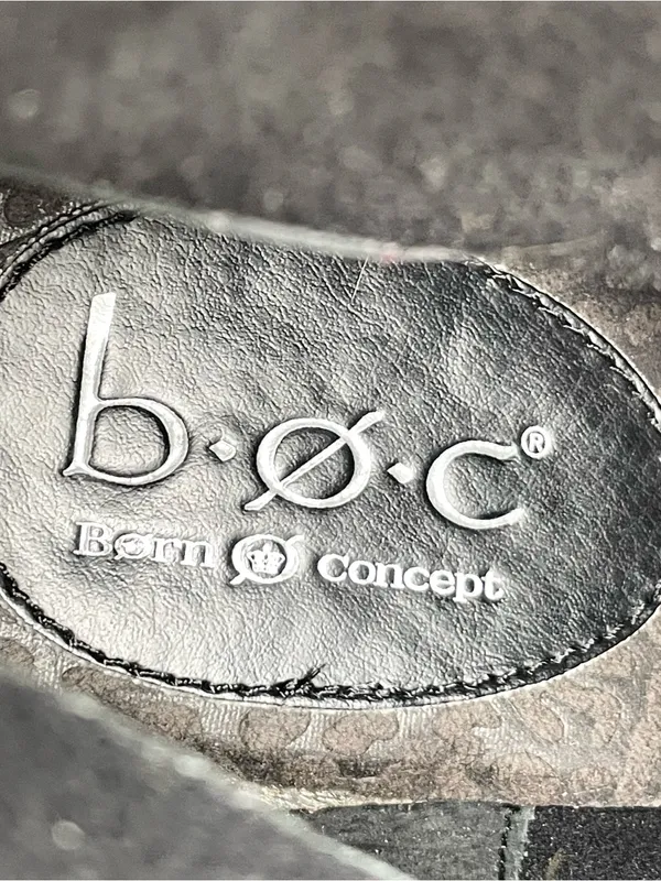 B.O.C. Born Concept Ankle Boots Size 9 Black Leather Foldover Cuff Side Zipper - Image 6