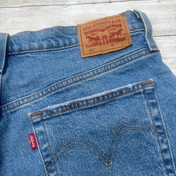Levi’s 501‎ Cutoff Jean Shorts Sz 31 Med Wash Daisy Dukes Button Fly Casual - Image 3