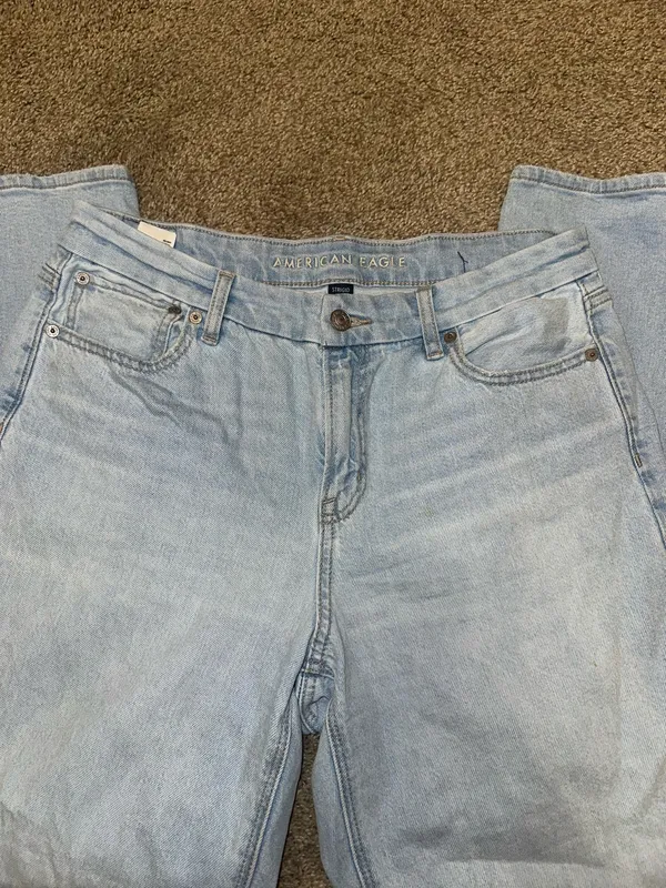 American Eagle Jeans  - Image 3
