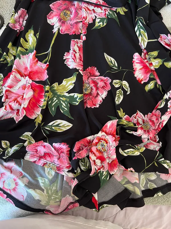 Express Halter Backless Floral Romper - Image 5