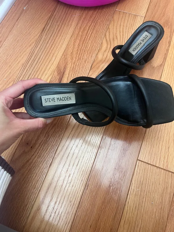 Steve Madden Heels Black Strappy 8 - Image 2