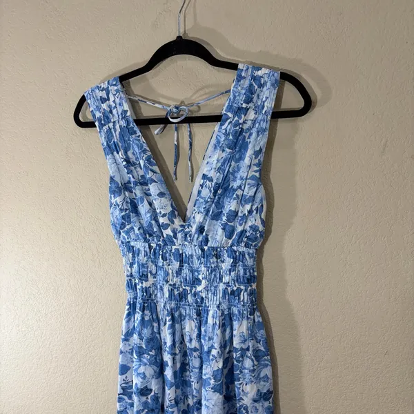 Abercrombie & Fitch Blue and White Floral Maxi Sundress Sz S Cottagecore Beach - Image 4