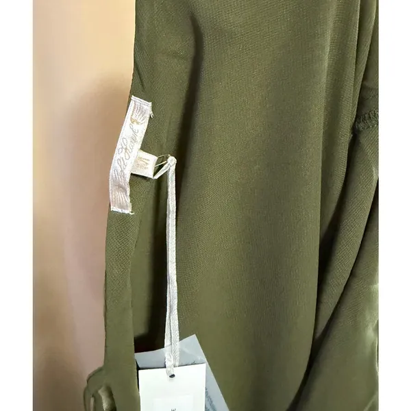 Gold Hawk Velvet Sheer Bottom Slip Dress (Olive Green) • Size medium - Image 4