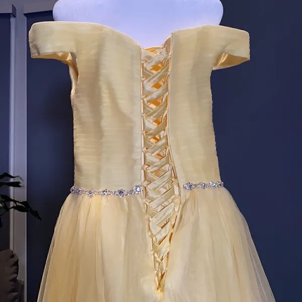 Women’s Yellow Full length Party Prom Dress Size 12 NWOT - Image 5