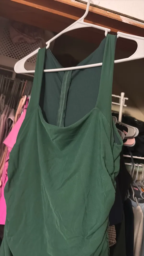 Amazon green formal dress - Image 2
