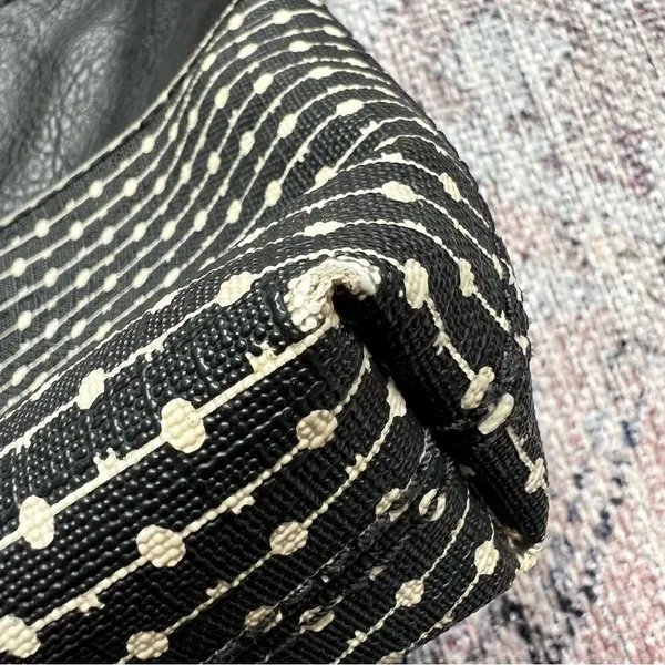 Fossil Fiona Crossbody Bag Coated Canvas Key Print Stripe Black White Brown - Image 7