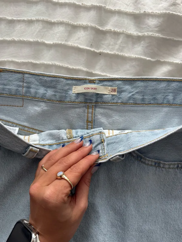 Levi’s Skirt Denim - Image 3