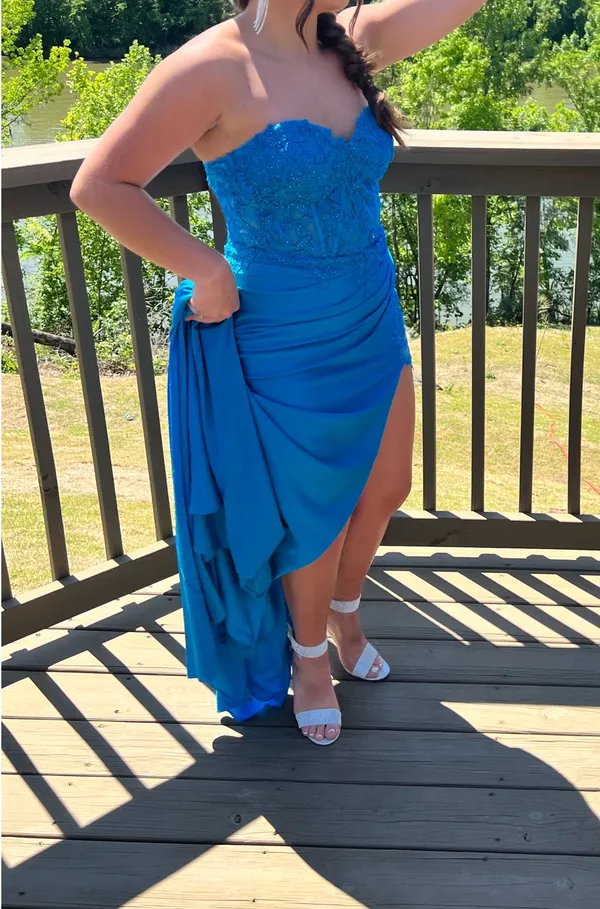 Amarra Prom Dress Blue Size 6 - Image 2