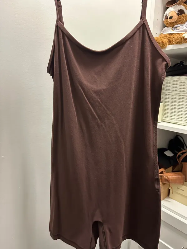 Aritzia workout suit  - Image 2