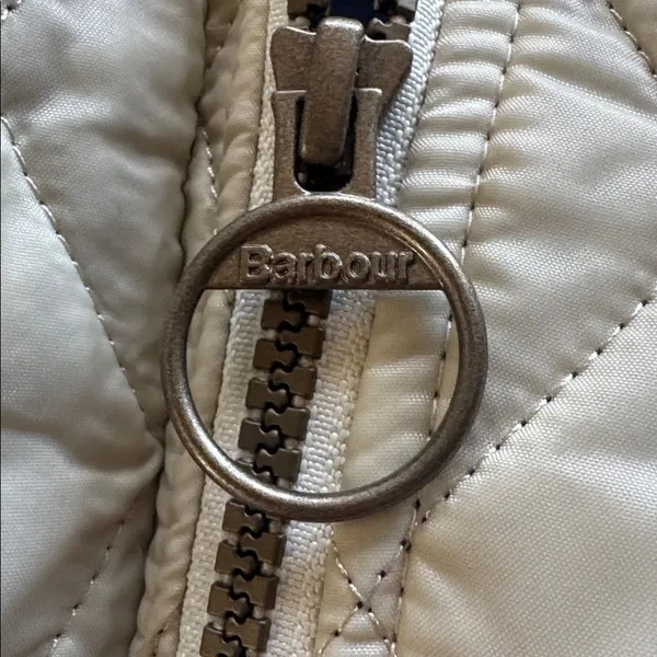 Barbour Summer Liddesdale Gilet Quilted Vest in pearl 4 NWT - Image 6