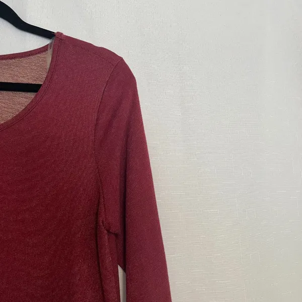 1.4.3. Story by Line Up NWT Long Sleeve Blouse with Crochet Bottom Detail Maroon/Cream medium - Image 2