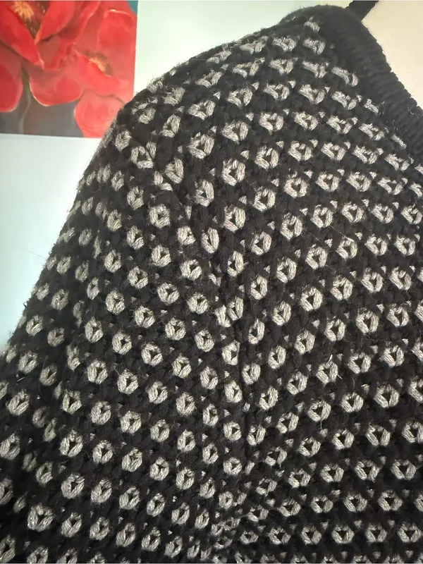 Banana Republic Womens XL Knit Button Front Geometric sweater Cardigan Pockets - Image 3