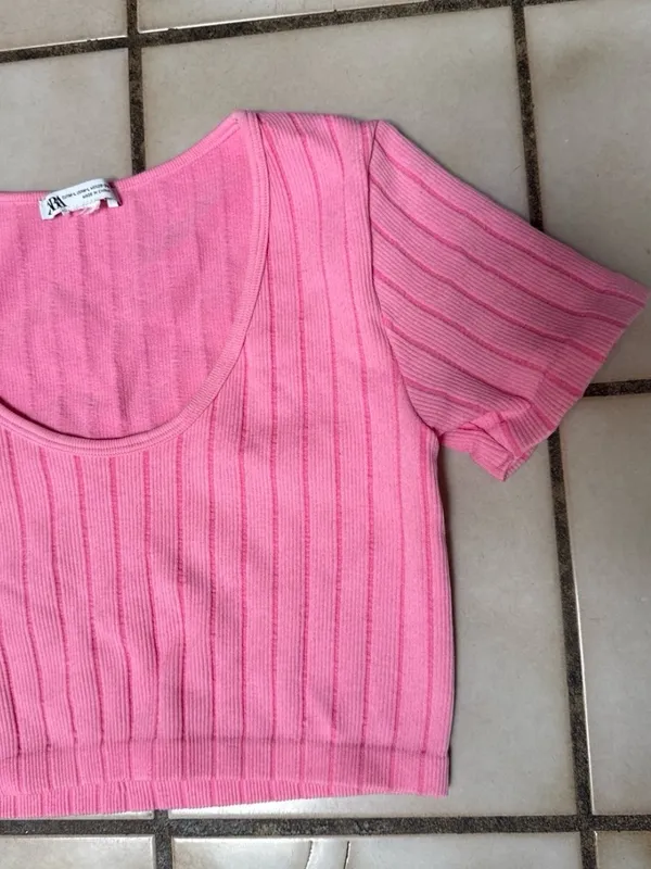 Brand New Zara SEAMLESS TOP Pink Size Large - Image 4