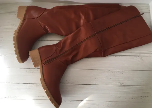 Knee High Boots, Size 8 Brown - Image 4
