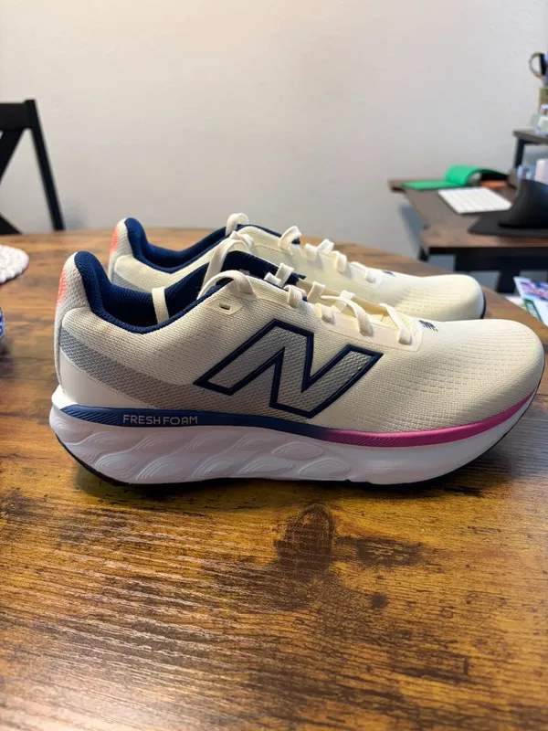 NWT New Balance Fresh Foam 520 Running Walking Shoes Sneakers Sz - Image 9