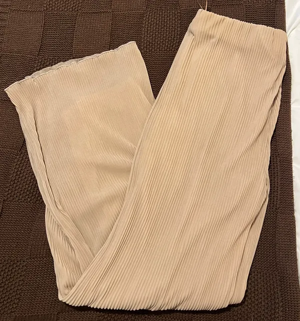 Boutique Matching Set Tan Size M - Image 6