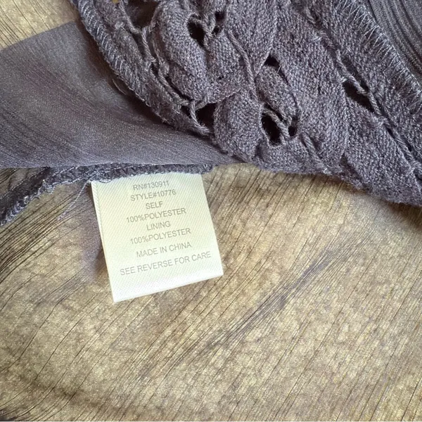 Daniel Rainn Midnight Blue Sheer Lace Peasant Blouse with Cami Small - Image 3