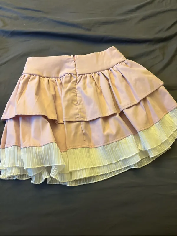 Lace-Up Tiered Pink Skirt with Pleated Cream Hem - Image 2