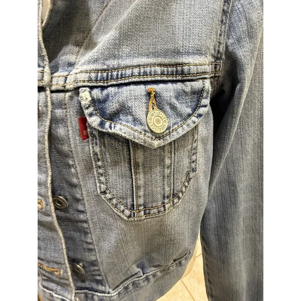 Levi's Type 1 Iconic Jacket Women’s Large Tab Crop Fitted Denim Jean Western XS - Image 4