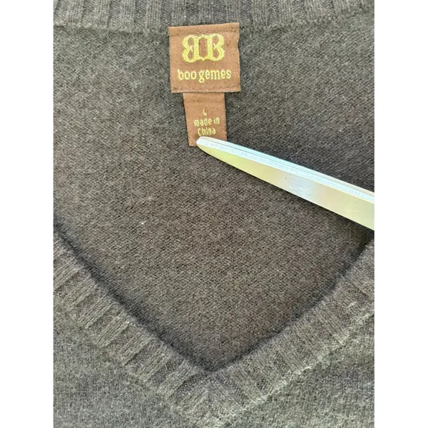 Boo Gemes Chocolate Brown Cashmere Sweater Green Elbow Patch V Neck Womens Large - Image 4