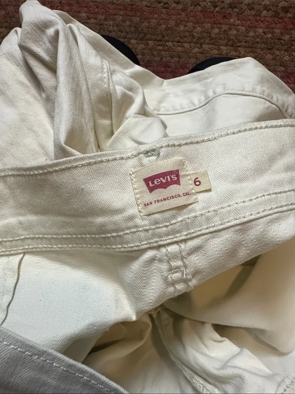 Levi's High-Rise wide leg Women's White pants - Image 2