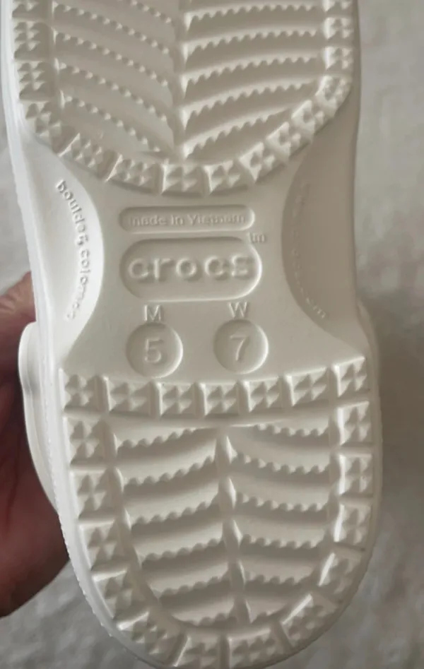Crocs Baya White Unisex Clog, Size: Women's (7) - Image 6