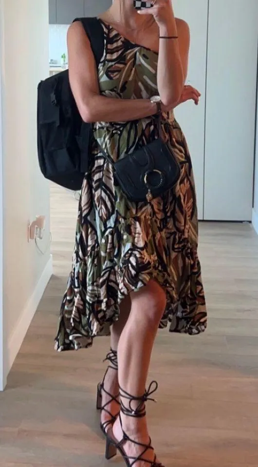 Boutique Dress - Image 3