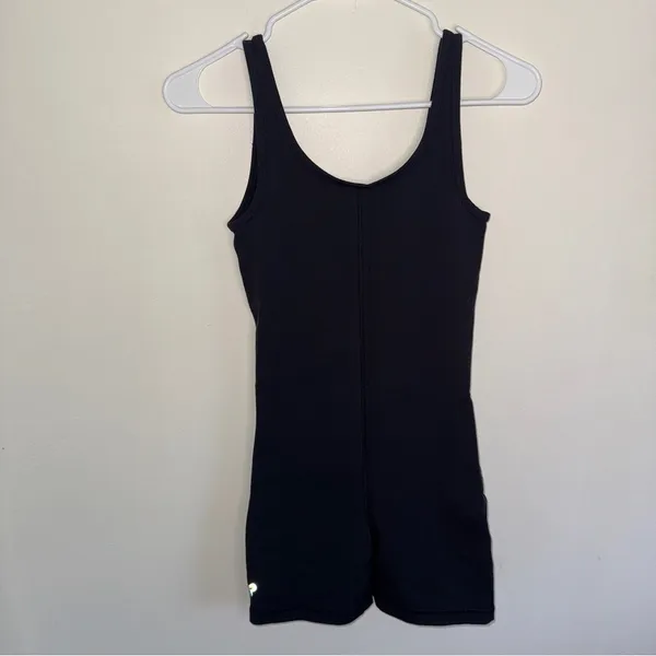 TNA color black TnaLIFE™ Shake-It 5" Romper NWOT XS - Image 7