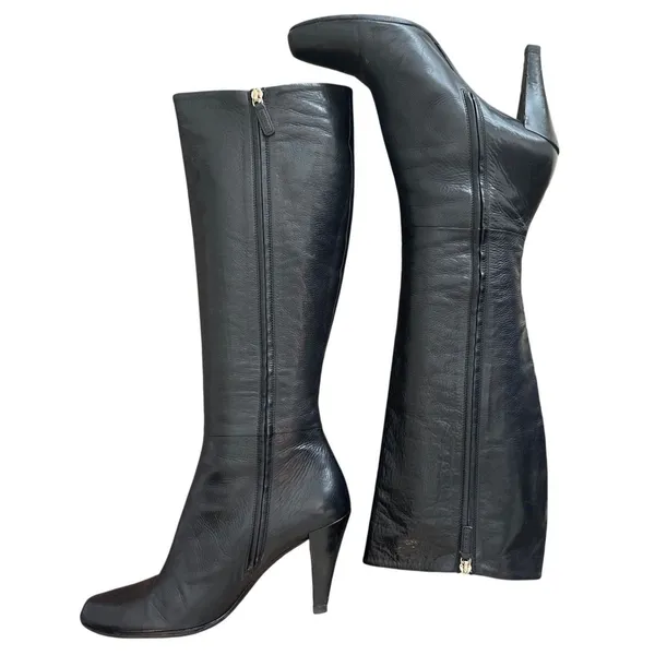 Vintage Gucci 202941 Black Leather Crest Medallion Knee High Boots 9B - Image 5