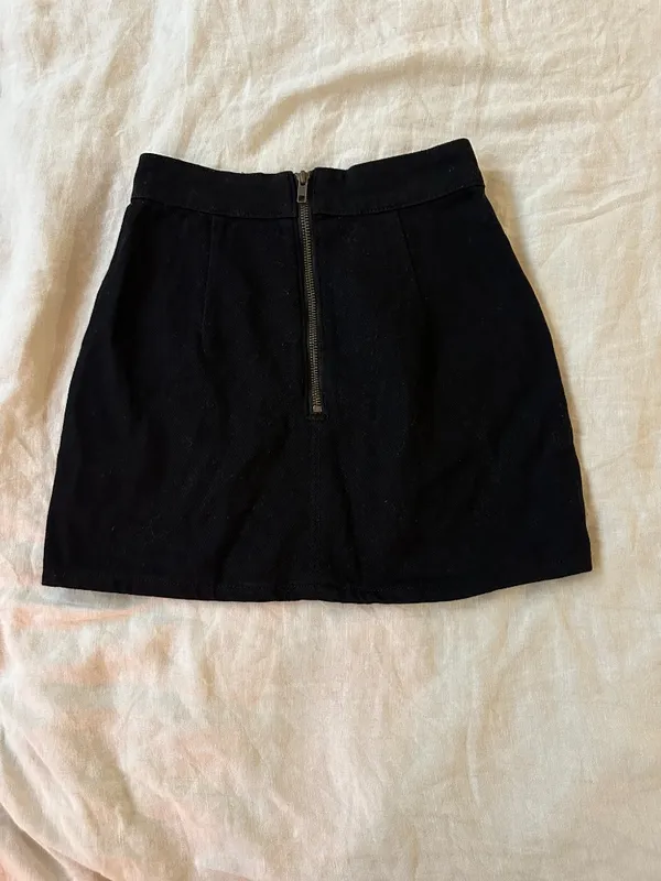 Lioness Black Denim Mini Skirt - Image 2