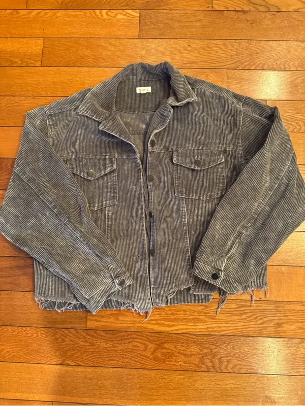 POL Gray Frayed Hem Corduroy Trucker Jacket Size Small EUC - Image 2
