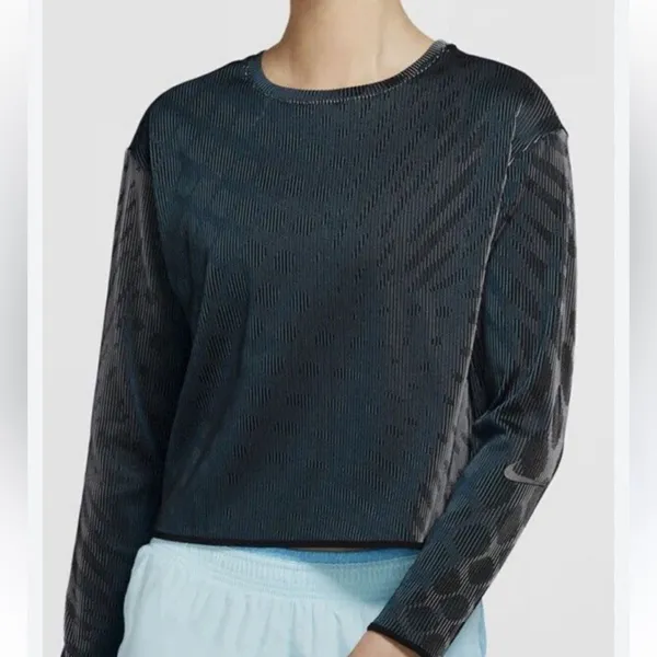 NWOT|Nike‎ Run Division Midlayer Long Sleeve Top C28 - Image 3