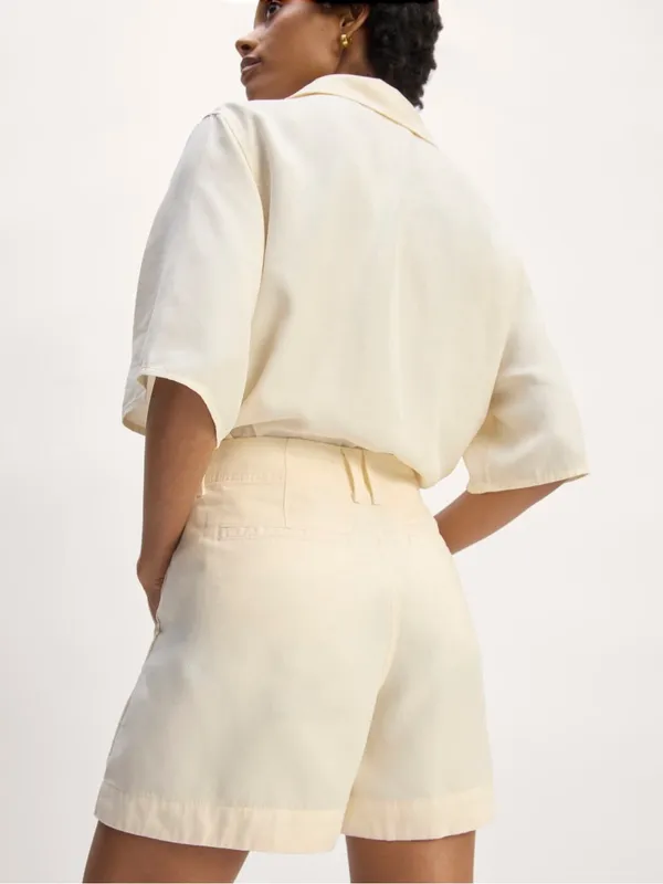 NWOT Everlane The Utility Short in Buttersoft - Image 4