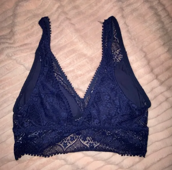 Aerie NWOT Navy Blue Lace V Neck Bralette - Image 4