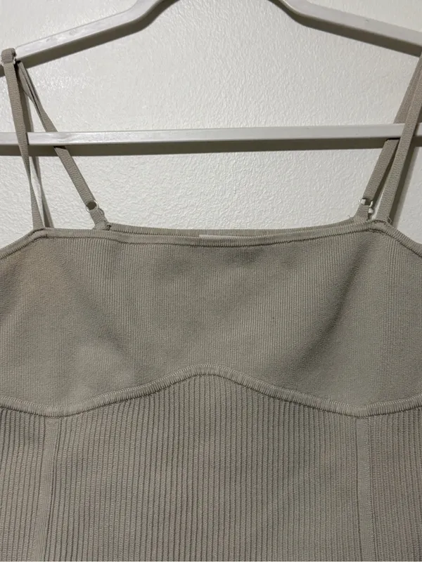 Aritzia Babaton Suite Sculpt Knit Bustier Size XL Top in MATTE PEARL Ribbed Tank - Image 4