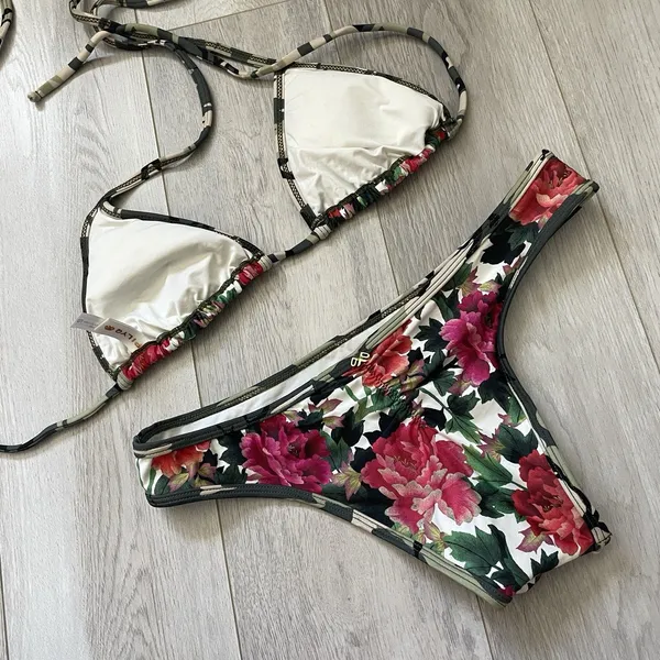 PQ Swim Bikini floral embroidered triangle cheeky womens Green Red (small) beach - Image 2