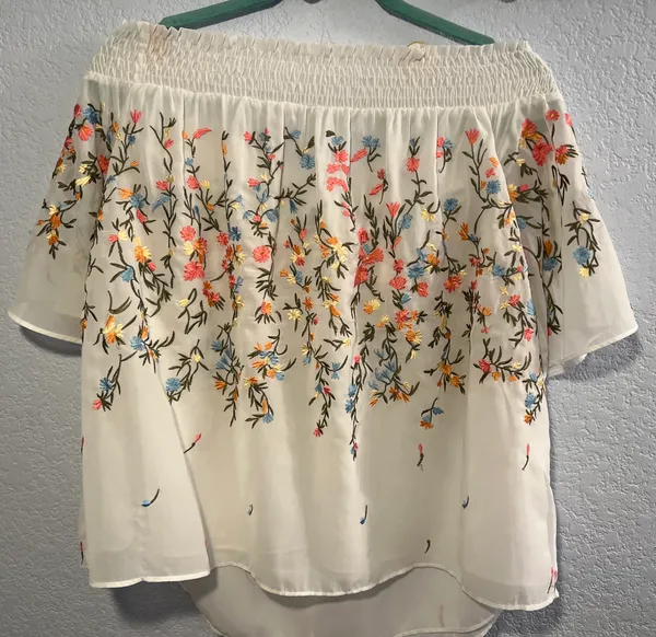 Matty M Strapless White Blouse - Image 2