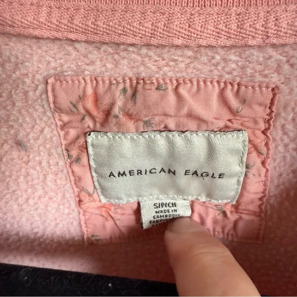 American Eagle Outfitters‎ Pink Sweatshirt Crewneck Cropped Length Small Womens - Image 5