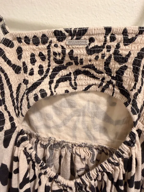Billabong Dress - Image 4