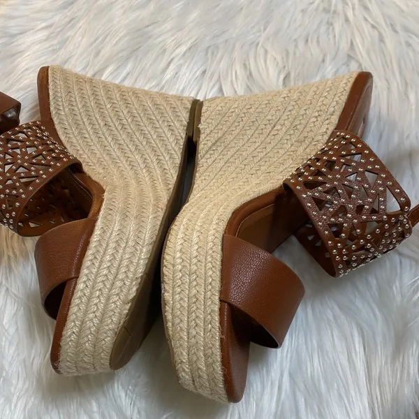 BCBGeneration Studded Perforated Platform wedge sandal - Image 4