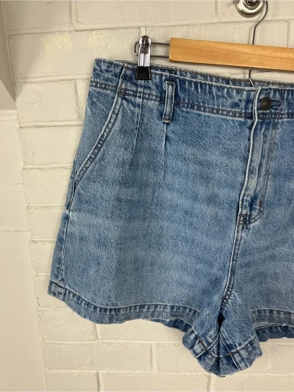 American Eagle Cotton Denim Mom Shorts Plus Size 16 - Image 5