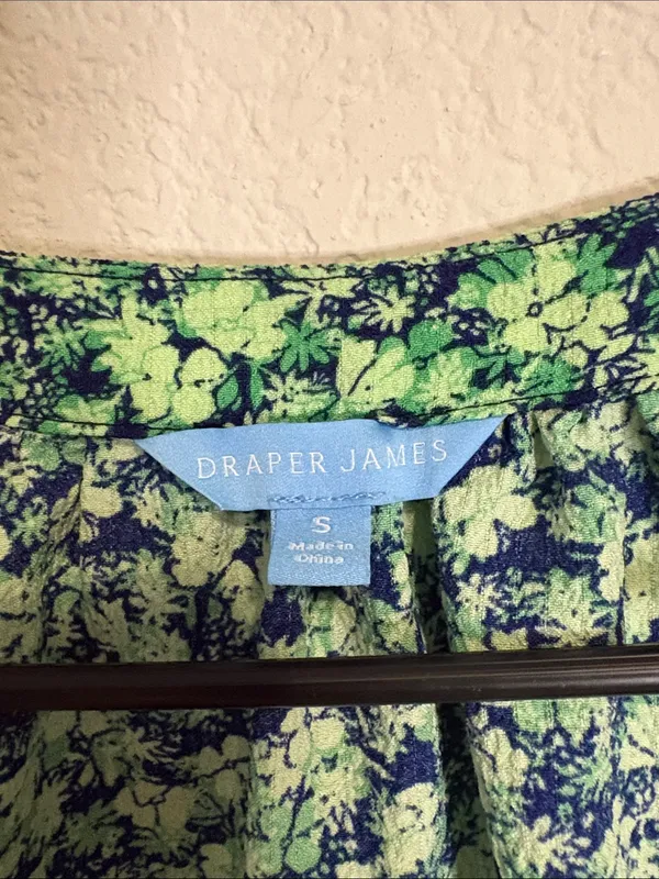 Draper James Green Floral Ruffle Sleeve Smocked Blouse - Image 2
