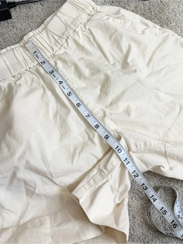 Everlane Women’s Organic Cotton The Easy Shorts Pull On Canvas in Ivory S - Image 12