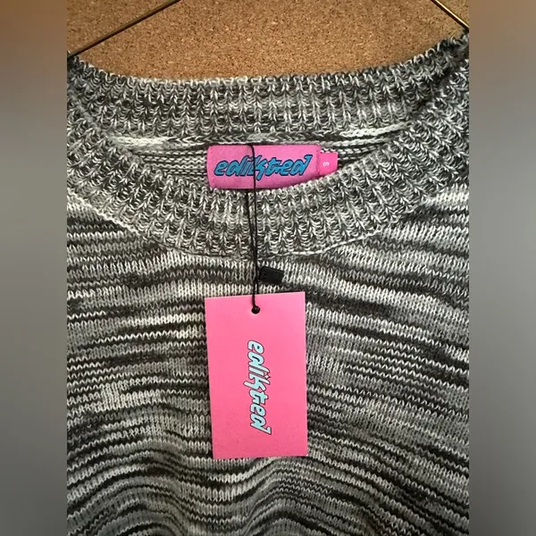 Edikted Medina Open-Back Sweater - Image 6