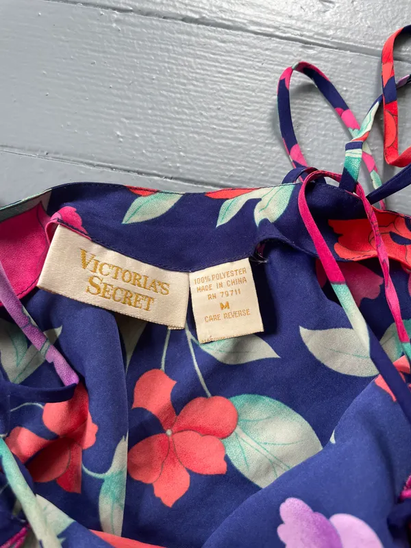 Victoria’s Secret Floral Pajama Set - Image 3