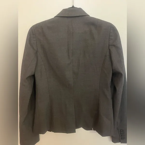 J Crew 96% Wool Woman's‎ Blazer Size 2T - Image 2