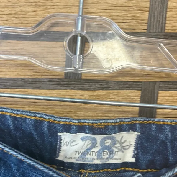 We The Free Distreesed‎ Hem Jeans Size 28 - Image 7