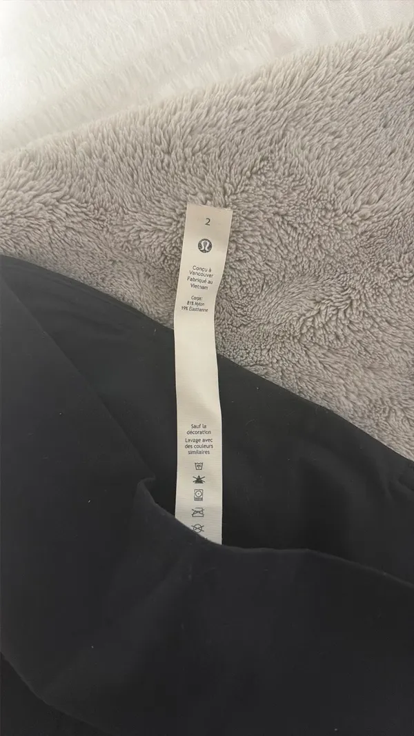 Lululemon Flare Leggings Black - Image 5