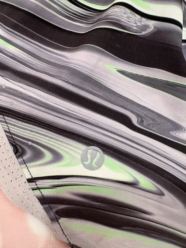 Lululemon Hotty Shorts Special Edition 4"  - Image 5